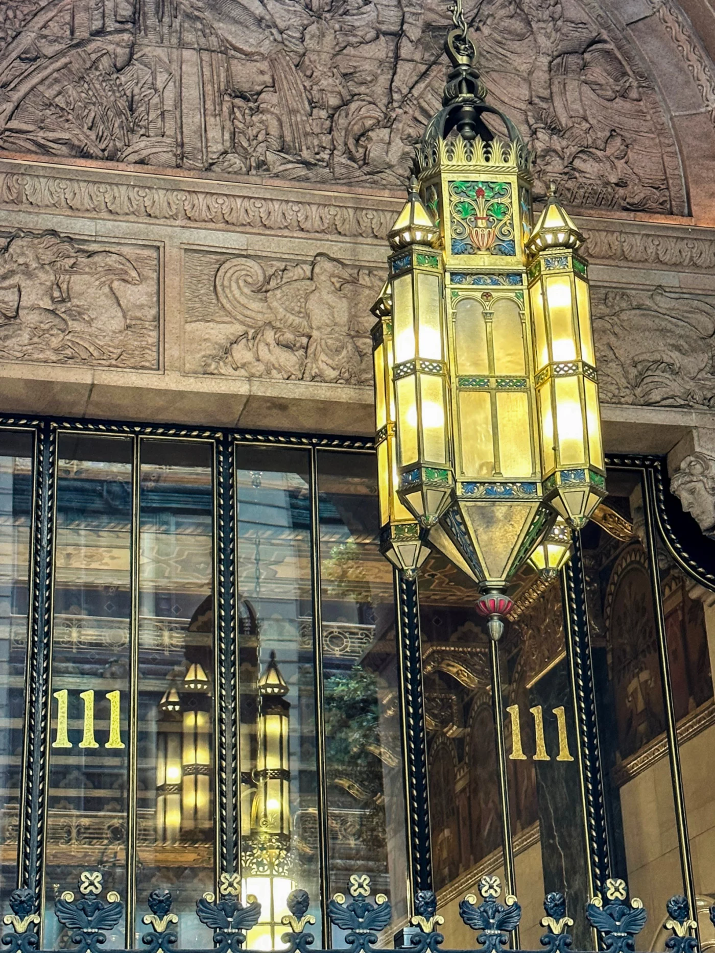 Hunter-Dulin building old gas hanging lantern