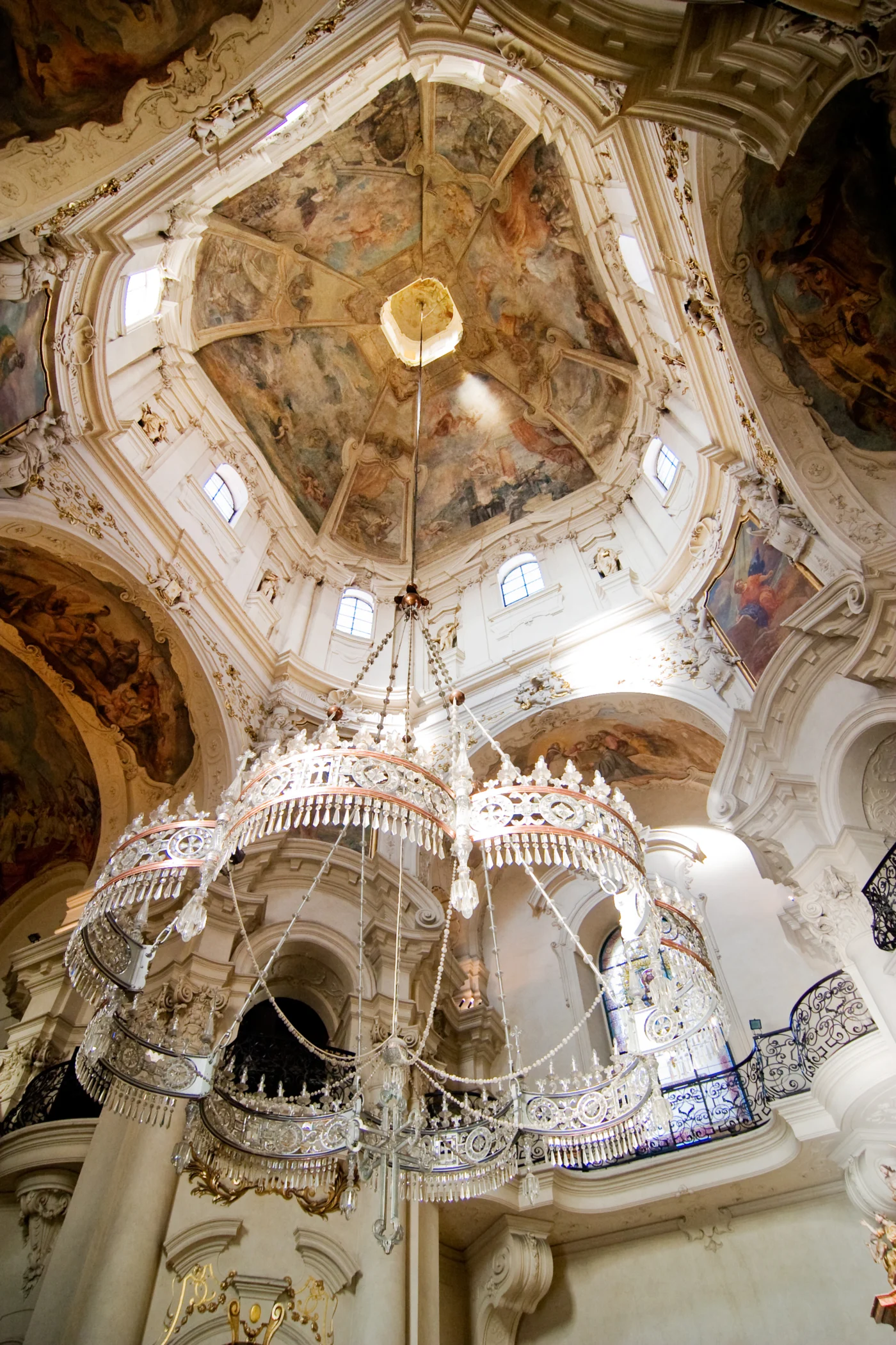Rococo Chandelier, Prague